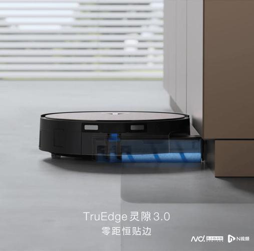 产品与海外市场双轮驱动利润创新高，科沃斯下一站 具身智能